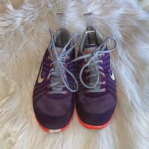 Nike size 7.5 purple & light blue sneakers